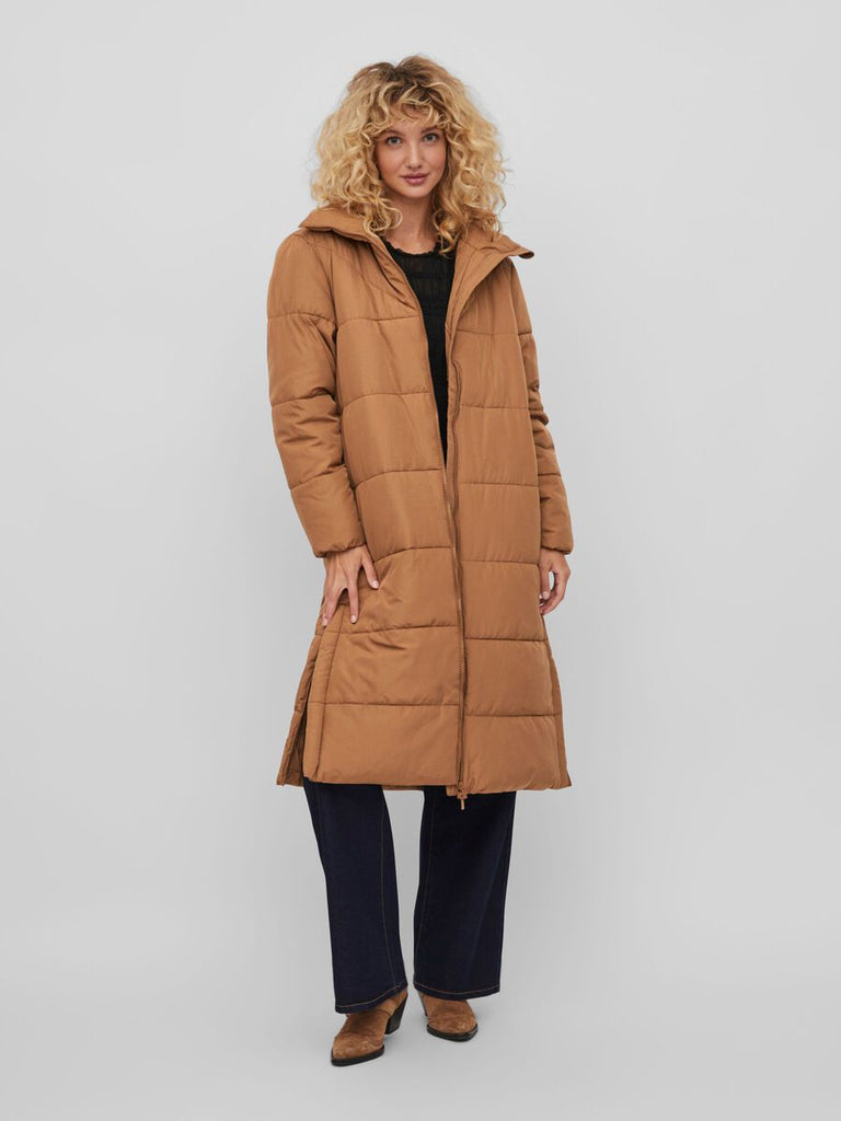 A2532 Vinilly Tan Quilted Coat