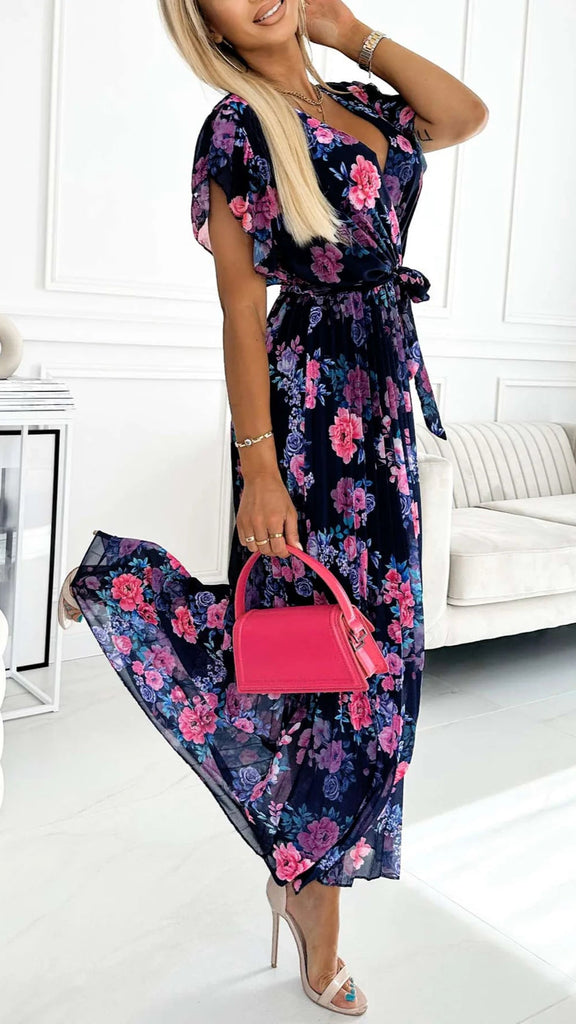 1-A0950 Janni Black Floral Midaxi Dress