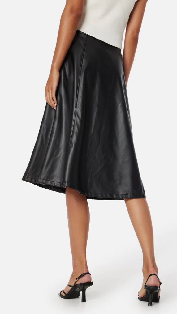 4-A1224 Vibrawn Faux Leather Skirt Black
