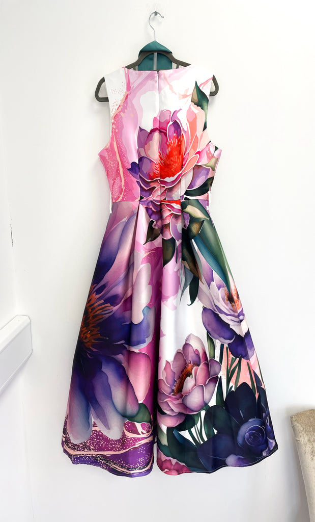 4-A2407B Lora Floral Flare Dress