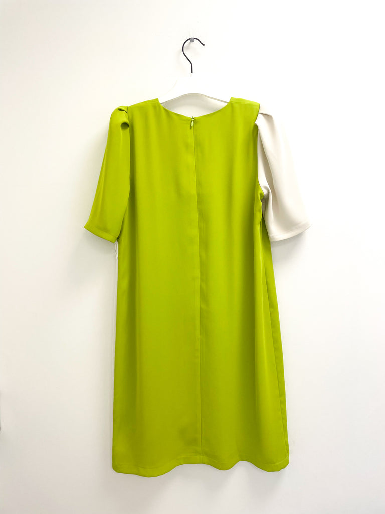 1-A1593 Kaya Lime/White Shift Dress