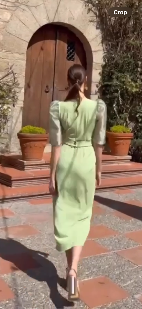 4-A2371B&F Lilias Lime Drape Dress