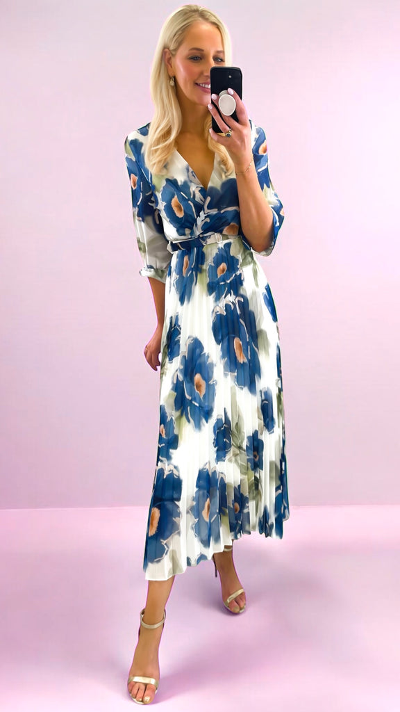 A2324 Blue Floral Inia Pleat Dress