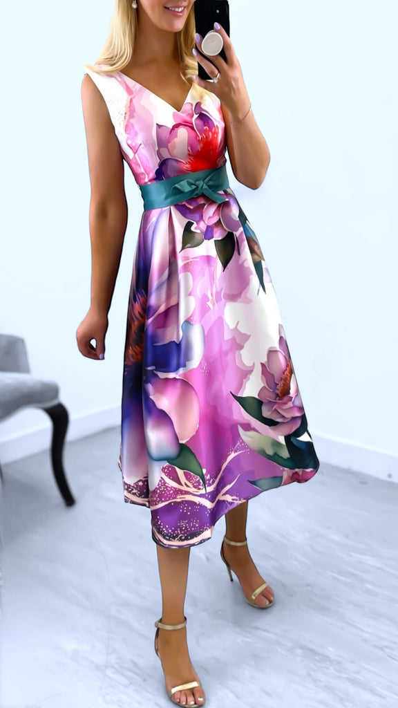 4-A2407B Lora Floral Flare Dress