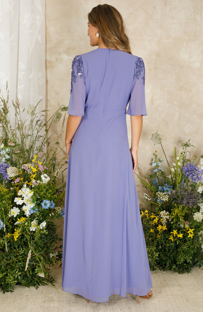 4-A2311 Hope & Ivy Hartley Maxi Dress