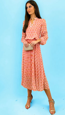 A1498 Candy Pink Sleeved Loose Top Dress