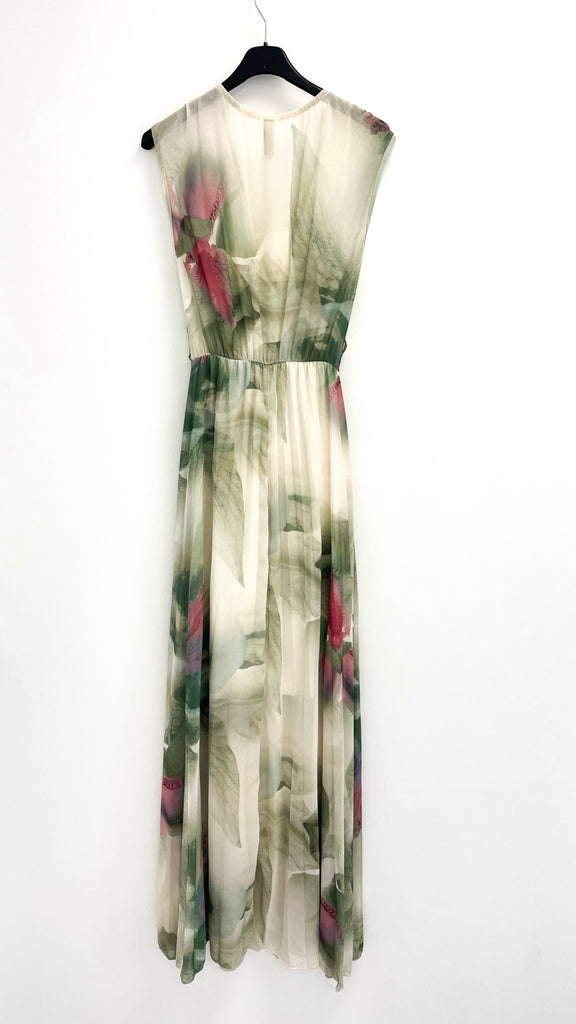 4-A2429 Sleeveless Callie Khaki Print Dress