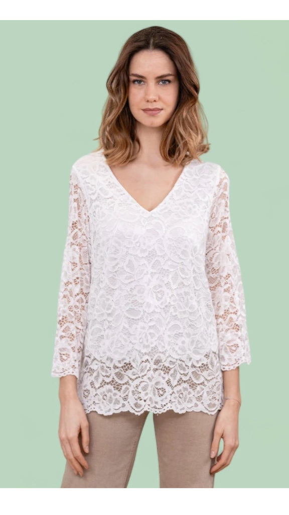 A1488 White Lace Top