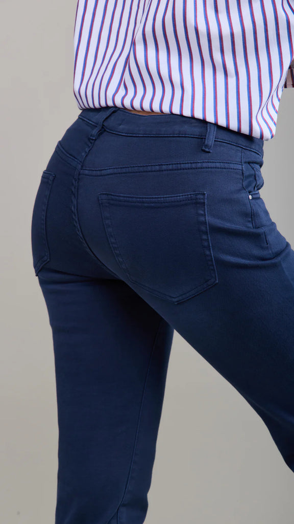 A2923 Toxik Navy 3/4 Jeans