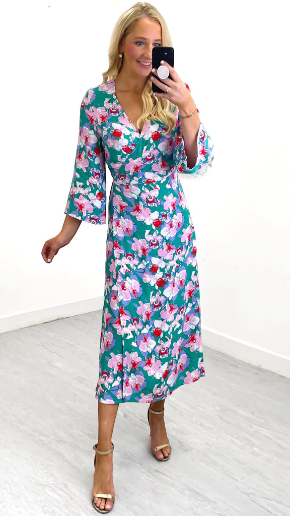 4-A0464 Vikikki Floral Wrap Dress