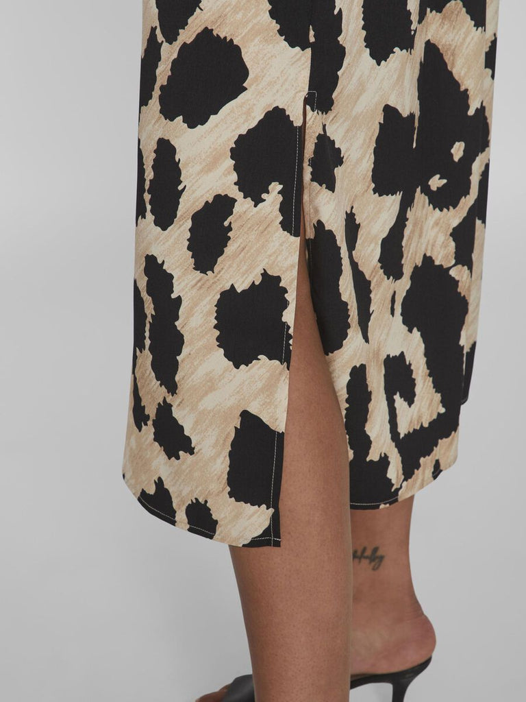 A1203 Vibelina Black/Leo Midi Skirt