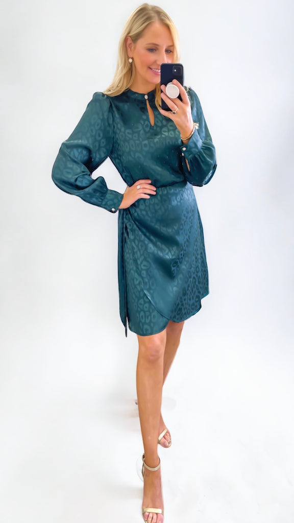 A1177 Green Embossed Nell Dress
