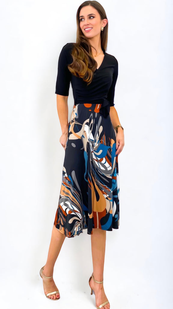 A1118 Fortune Black Contrast Jersey Dress