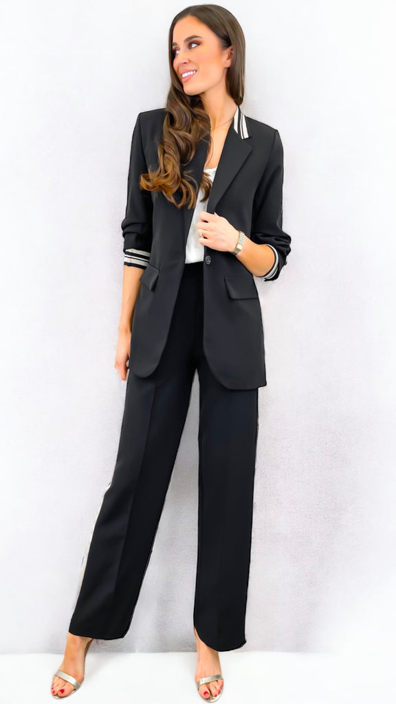 A1217 Black White Stripe Trouser Suit