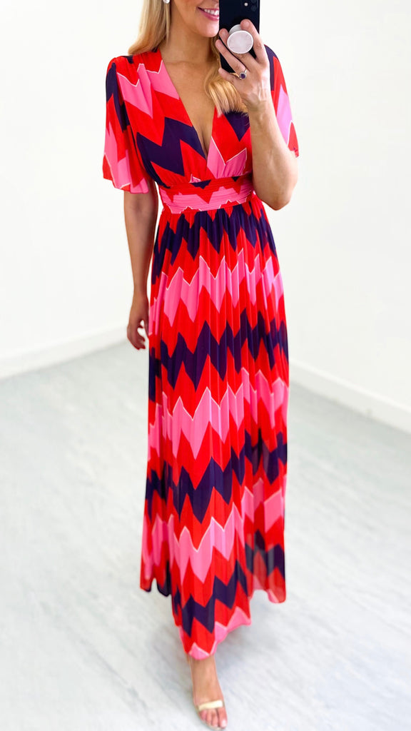 4-A1040 Zig Zag Floaty Sleeve Dress