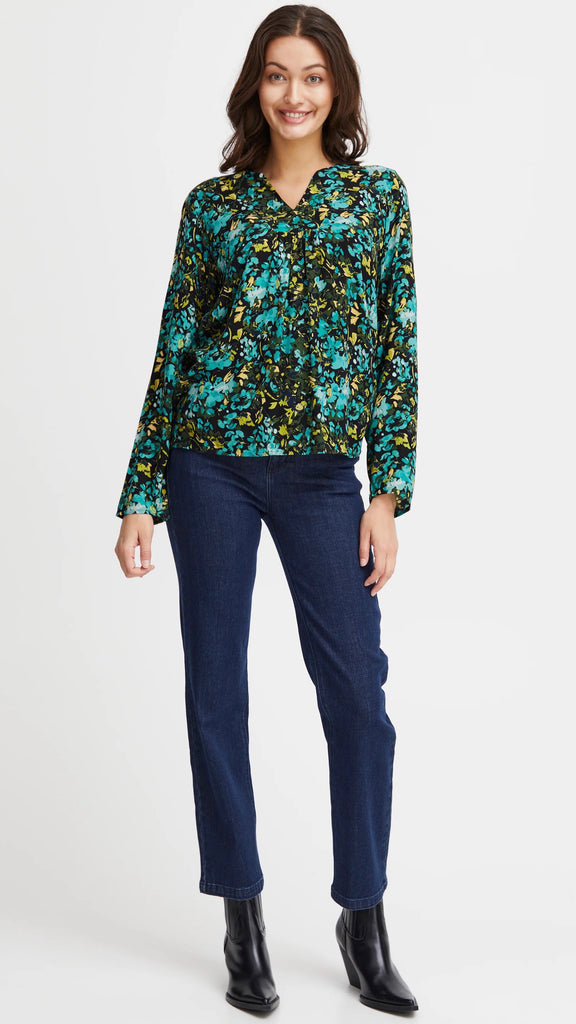 A1106 Kiki Blouse Turq Mix Print