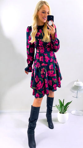 5-A1824 Casares Royal Swing Dress