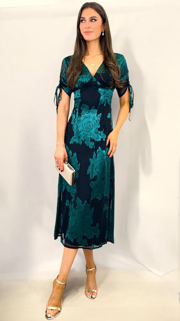 loose summer dresses uk Summer Dresses: UK Style Guide for the Sun-Drenched Season