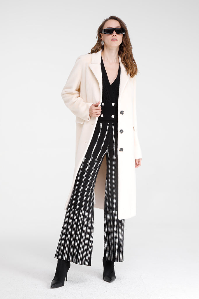 4-A1992 Saami Luxury Faux Fur Coat Winter White