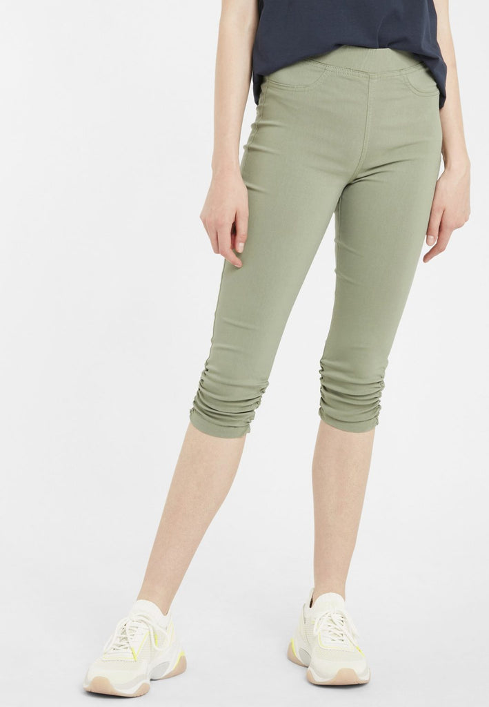 A0787 Bykeira Capri Pants Sea Green