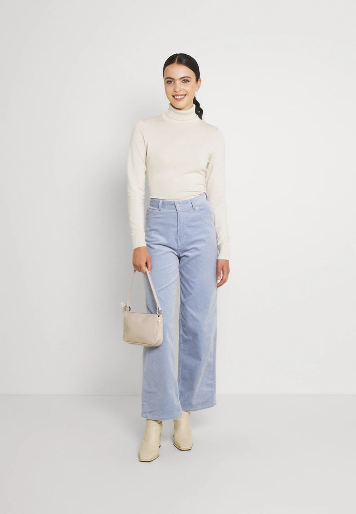 4-A0046 Pimba Rollneck Cream